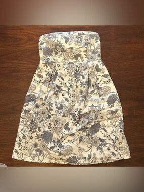 Old Navy Strapless Floral Dress in Cream and Gray